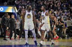 追夢：庫明加有望簽大合同，或?qū)⒓用擞率炕蚱渌蜿?duì)