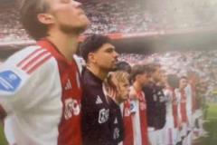 阿賈克斯丟冠后怒拍鏡頭，韋霍斯特：不想總被鏡頭聚焦