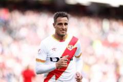 巴列卡諾中場(chǎng)：梅西平易近人，親切如久別重逢