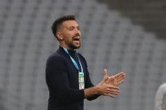 法雷奧利：明天將討論我的未來(lái)去留，阿賈克斯的未來(lái)最為重要