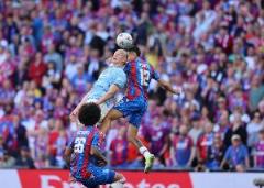 水晶宮后衛(wèi)質疑哈蘭德點球選擇，稱馬爾穆什也值得 kicks