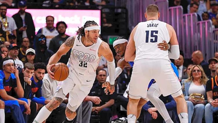 戈登透露搶七戰(zhàn)帶傷上場：傷情比自己感覺更嚴(yán)重，讓他猶豫再三