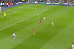 利物浦被反超！三笘薰策動(dòng)奧萊利助攻，辛謝爾伍德輕松推射破門