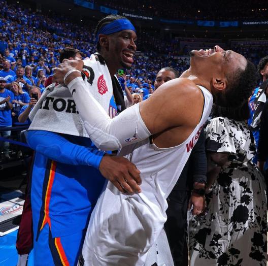 次輪簽92號(hào)如何？330萬(wàn)拼盡全力，美媒稱(chēng)超值引援，魔術(shù)已公開(kāi)招募