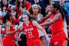 270萬觀眾創(chuàng)ESPN新紀(jì)錄，克拉克對陣克里斯引爆揭幕戰(zhàn)熱潮