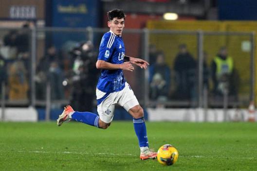 科莫正式買斷阿萊士-巴列，先付400萬(wàn)歐再分期200萬(wàn)歐