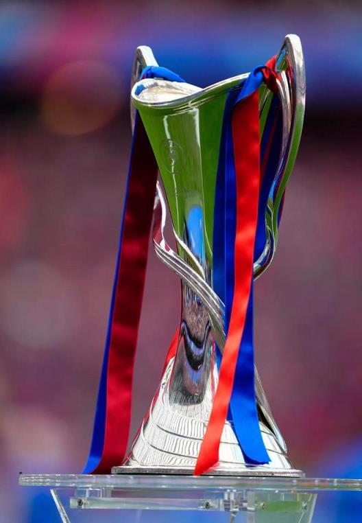 女足歐冠獎杯在里斯本被盜后成功追回