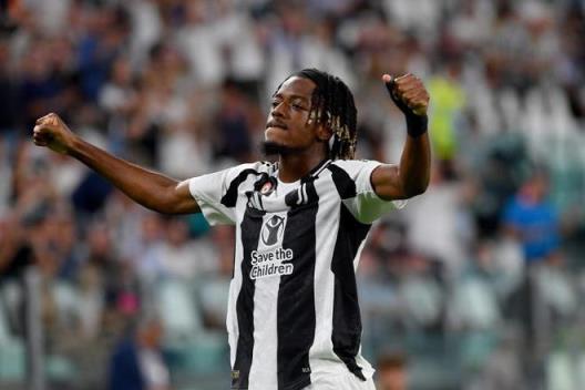 佩杜拉：博洛尼亞有意簽下姆班古拉，球員或在今夏離隊(duì)