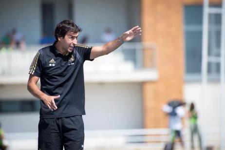 勞爾未來(lái)難再執(zhí)教皇馬一隊(duì)，或?qū)㈦x隊(duì)