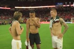 魔笛官宣離隊！當(dāng)年皇馬奪冠，莫德里奇&貝爾懵B一幕