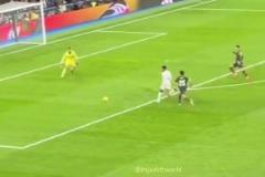 大師授課！應該所有皇馬球員，都被莫德里奇培訓過外腳背吧