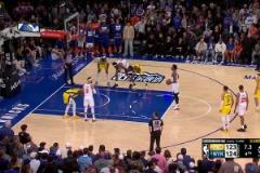 哈利魔法！哈利伯頓踩著三分線神奇壓哨絕平，鎖喉致敬米勒！