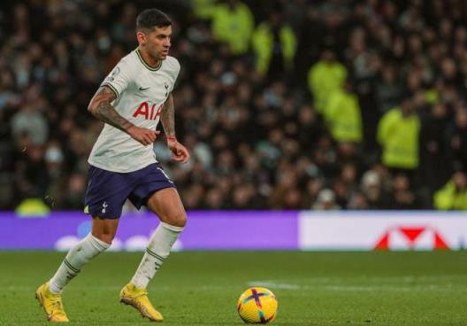 記者：羅梅羅并非反派，賽后他第一個去安慰曼聯(lián)球員