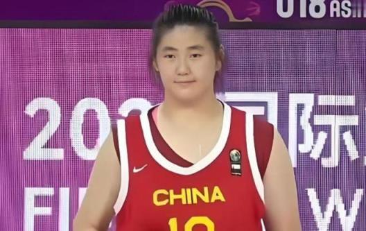 媒體人：張子宇首次入選女籃國家隊，有望6月15日熱身賽首秀