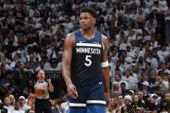 華子26中12&兩分球17中11砍32+9+6 獨(dú)木難支未失誤