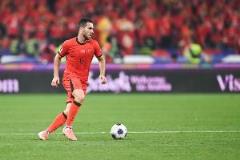 潘偉力：國(guó)足只有武磊塞鳥(niǎo)身價(jià)過(guò)百萬(wàn)歐，王鈺棟今年內(nèi)或破百萬(wàn)