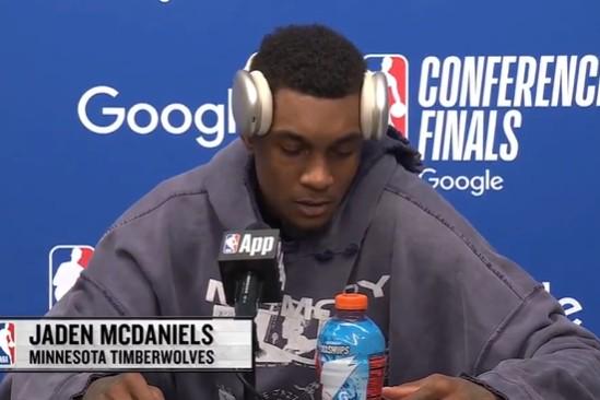 麥克丹尼爾斯：我只是想犯規(guī)，對(duì)亞歷山大沒有生氣