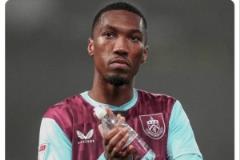 官方：伯恩利直接購(gòu)入杰登-安東尼，合同期四年