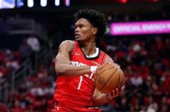 阿門-湯普森前兩年即獲防守一陣，成為NBA歷史第九人