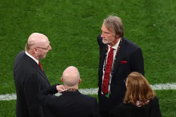 曼聯(lián)今日報送裁員200人名單，理療師和按摩師在列