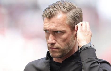 克勒舍：法蘭克福愿長期留用科赫，下賽季目標(biāo)沖擊歐冠十六強