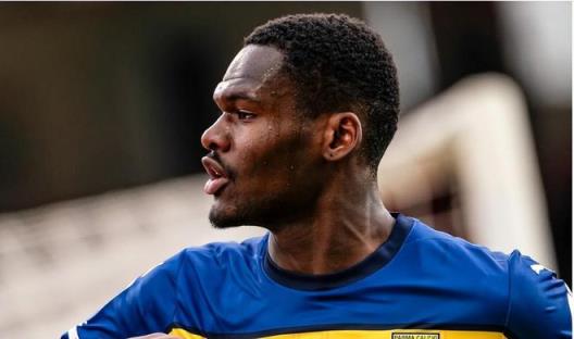 切爾西瞄準(zhǔn)21歲意甲天才妖將 2000萬歐引援恐遭雙雄攔截