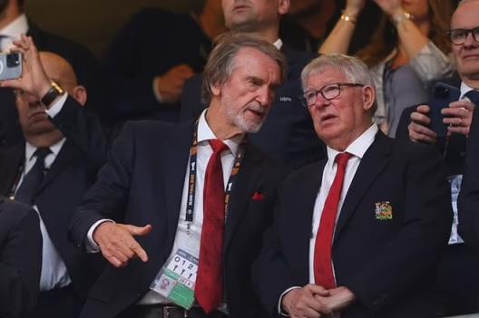 郵報獨家：曼聯(lián)決賽失利后數(shù)小時，宣布員工被解雇