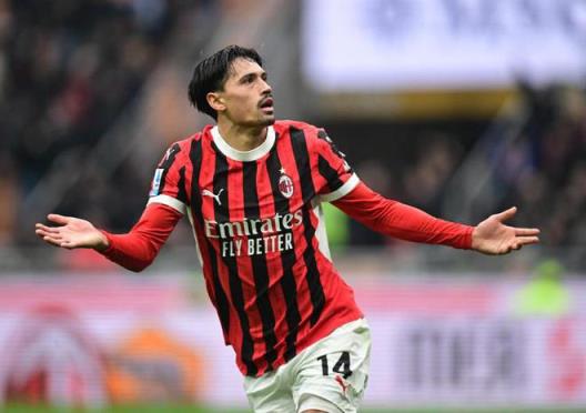 曼城鎖定米蘭中場賴因德斯，意甲收官后正式報價來襲