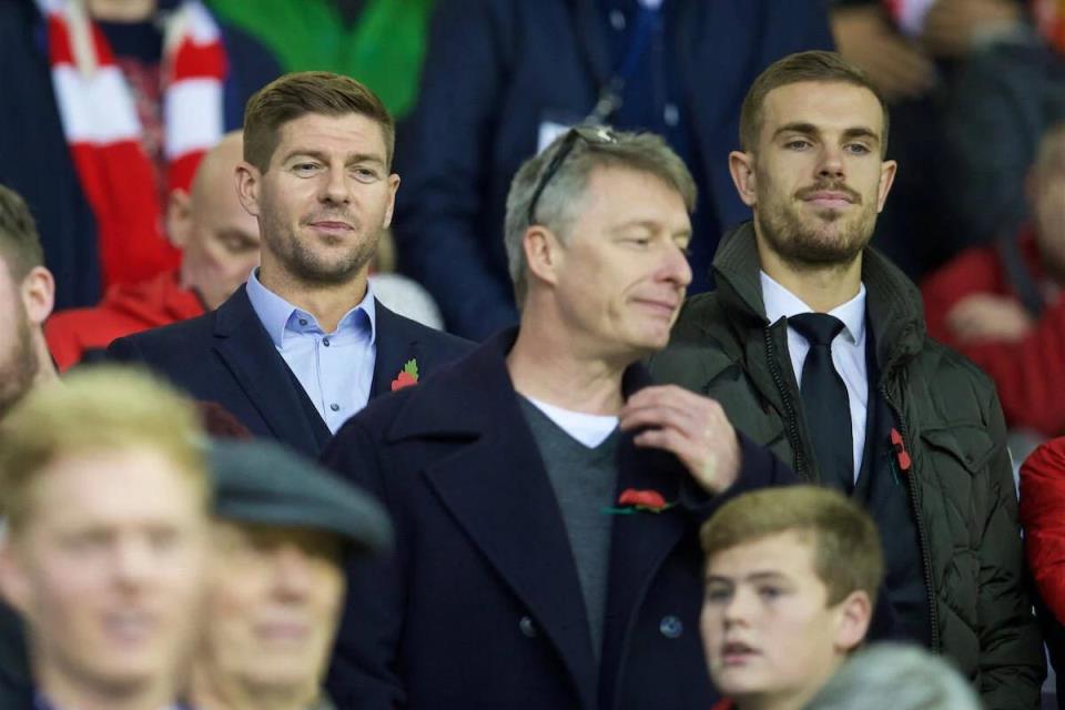 亨德森或加盟蘇超并嘗試球員兼教練新身份