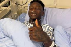 卡隆手術(shù)康復(fù)照曝光，蓉城外援積極面對(duì)傷病