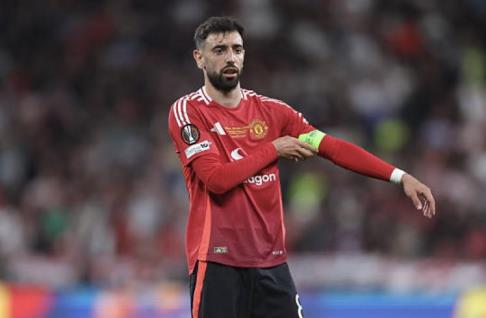 獨(dú)立報(bào)：近10家俱樂部有意簽下B費(fèi)，包括巴黎圣日耳曼和拜仁