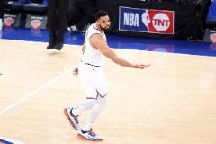 唐斯：球隊慢熱問題在于總陷入落后，必須提升執(zhí)行力