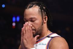 布倫森三分12中5砍下37分11板正負值+4