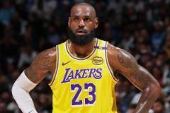 詹姆斯成為一陣之外獲得最多選票的球員！