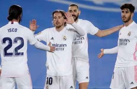 賽事前瞻：皇馬對(duì)陣皇家社會(huì)，安切洛蒂謝幕戰(zhàn)能否取勝？