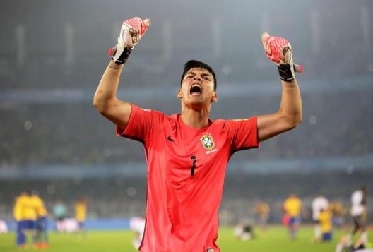 布拉藏或 soon 離開桑托斯，切爾西與波爾圖展現(xiàn)濃厚興趣