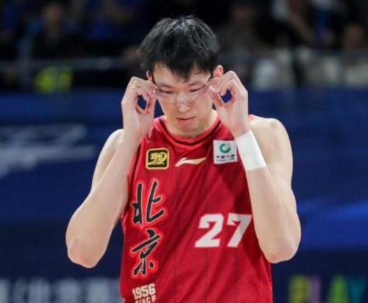 周琦將代表四川隊(duì)出戰(zhàn)全運(yùn)會(huì)，或?qū)⒓幽谢@亞洲杯