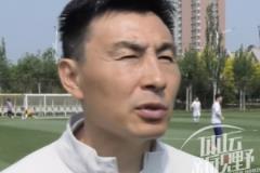 李瑋鋒鼓勵年輕國腳專注訓(xùn)練，多向前輩學(xué)習(xí)