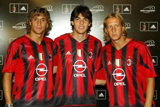 卡卡：渴望與魯尼、杰拉德、費(fèi)迪南德組隊(duì)，登貝萊成金球獎(jiǎng)熱門候選人