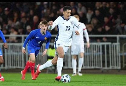 圖片報(bào)：多特正考慮立即啟用小貝林擔(dān)任主力球員