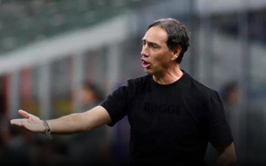 內(nèi)斯塔：圣西羅的噓聲揭示米蘭表現(xiàn)不佳，我無(wú)法給出建議