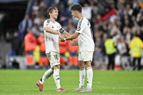 阿斯：居勒爾或帕斯將接替魔笛，皇馬關(guān)注斯蒂勒和羅德里