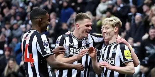 英超歐冠戰(zhàn)報：曼城、切爾西成功晉級，紐卡斯?fàn)栿@險突圍入圍