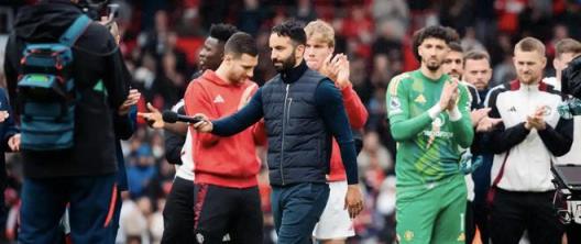 曼聯(lián)亞洲行大名單出爐：B費(fèi)領(lǐng)銜，加納喬、埃文斯及多名小將入選