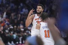 靜雨：錫伯杜堅(jiān)持唐斯帶隊(duì)展現(xiàn)硬氣 唐斯更應(yīng)成為球隊(duì)核心