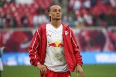 體圖：拜仁或放棄哈維-西蒙斯，即便維爾茨無緣轉(zhuǎn)會