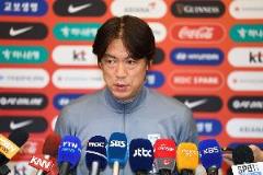 洪明甫：歐聯(lián)杯冠軍是對孫興慜的最佳肯定，金玟哉無法出戰(zhàn)