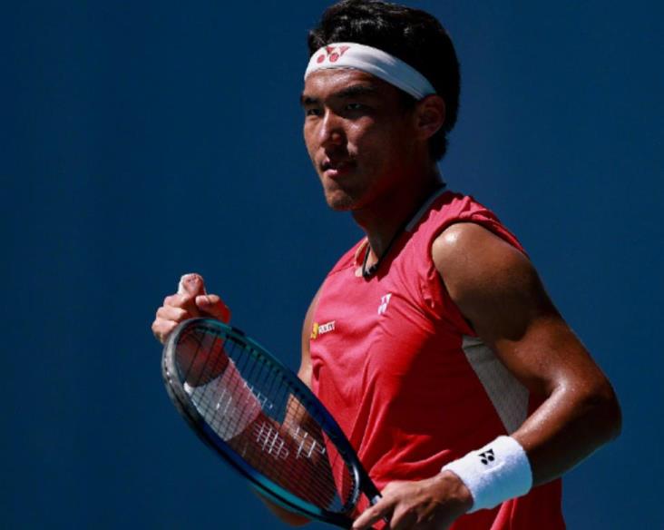 法網(wǎng)賽程：王欣瑜17:00對陣?yán)趴ㄅ?，布云朝克?0:30迎來首秀