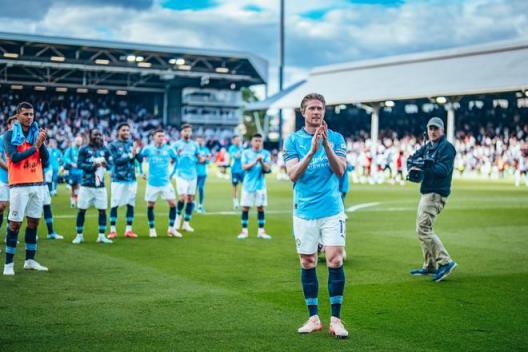 瓜迪奧拉：為球隊(duì)感到驕傲，下賽季我們將更進(jìn)一步