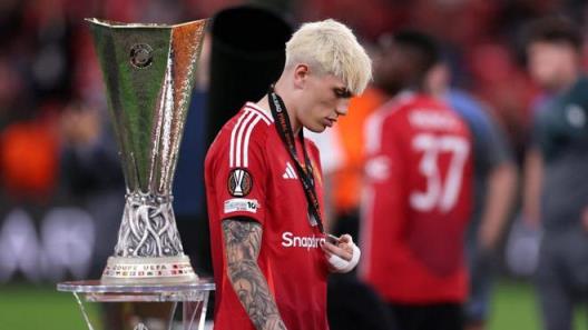 加納喬或離曼聯(lián)，那不勒斯擬本周完成簽約